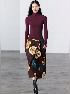 ZARA 100% Wool Floral Print Skirt
